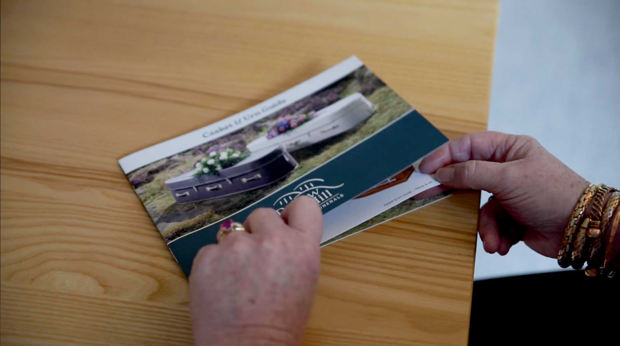 P+H-casket-brochure